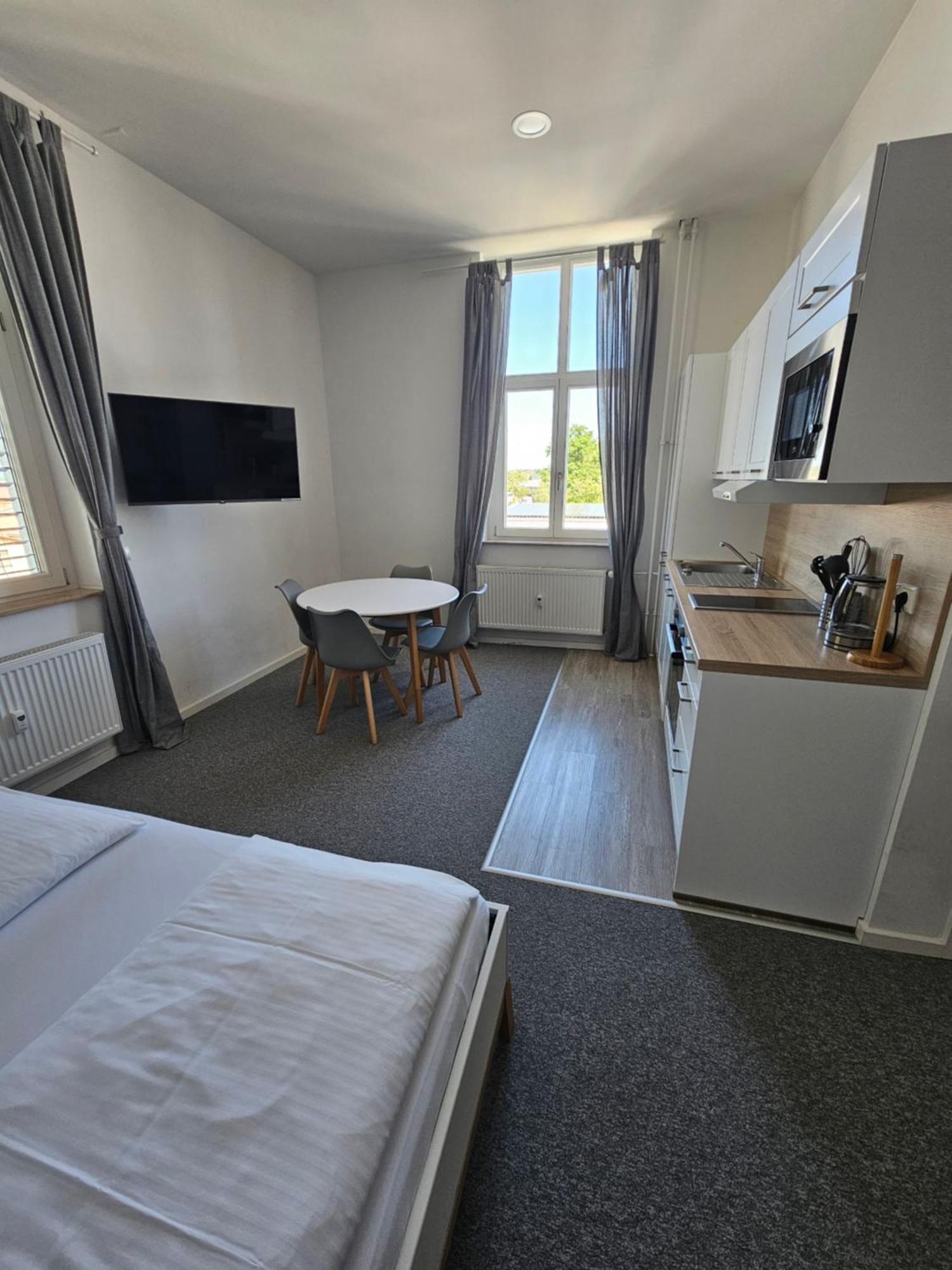Best Boarding House Ханау-на-Майне Экстерьер фото